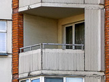 балкон дома серия «утюг»