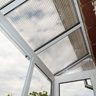 Свотопрозрачная крыша на балкон из поликарбоната