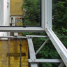Балкон в панельной хрущевке в выносом рамы остекления